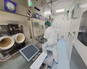 Une nouvelle salle de fabrication de radiopharmaceutiques à Arronax